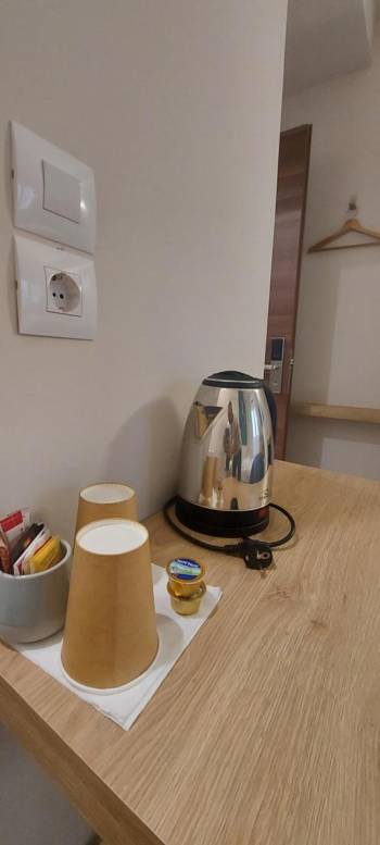 Standard Double Room8