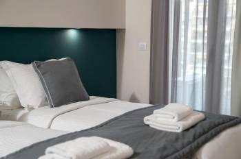 Superior Doppel- oder Zweibettzimmer mit Balkon1